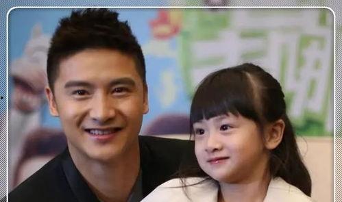 为了吃瓜她进娱乐圈却,她意外踏入娱乐圈,开启璀璨星途