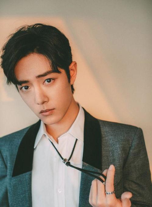 肖战吃瓜的娱乐者叫什么,揭秘娱乐界幕后大瓜,揭秘娱乐者神秘身份