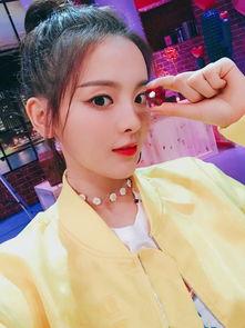 娱乐吃瓜酱称职的男朋友,全方位呵护,甜蜜生活揭秘